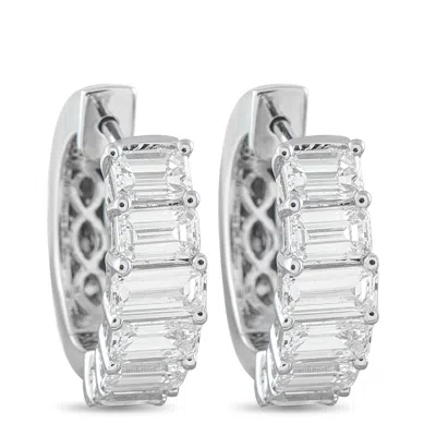 Lb Exclusive 18k White Gold 1.85ct Diamond Earrings Aer-18104-8 In Metallic