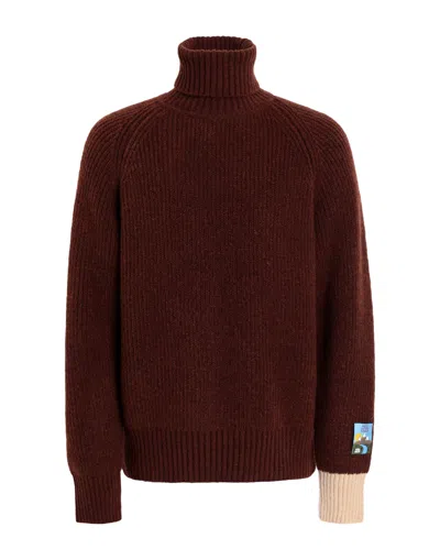 Lc23 Turtlenecks In Brown