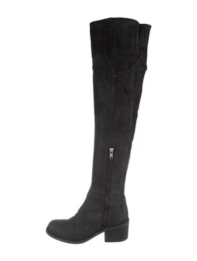 Pre-owned Ld Tuttle Leather Boots In Black