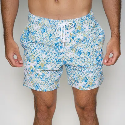 Le Club Resortwear 4.25" Le Club 4 Way Stretch Mens Swim Trunk In White/blue