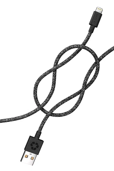 Le Cord Recycled Ocean Plastic Iphone Lightning Cable In Black