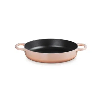 Le Creuset 11" Signature Everyday Pan - Peche In Gold;black;peche