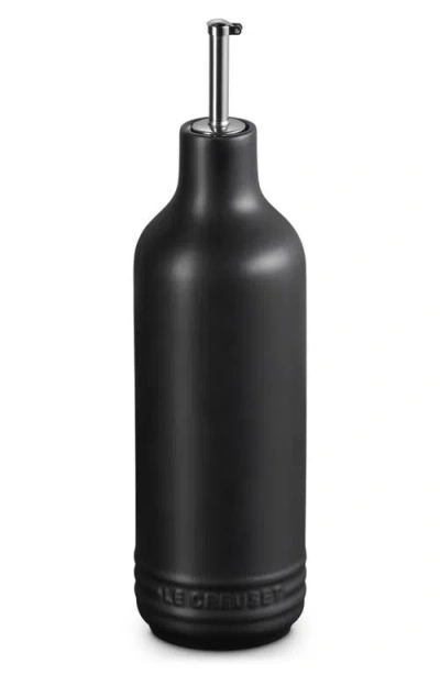 Le Creuset 20-ounce Signature Stoneware Oil Cruet In Black
