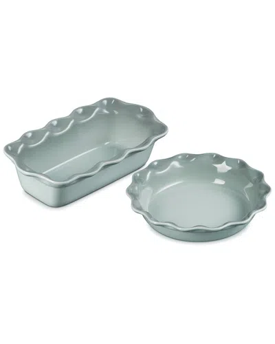 LE CREUSET LE CREUSET 2PC HERITAGE FLUTED PIE DISH & FLUTED LOAF PAN SET WITH $8 CREDIT