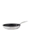 Le Creuset 3-ply Stainless Steel Non-stick Omelette Pan In Silver
