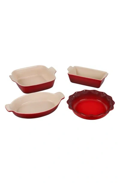 LE CREUSET LE CREUSET 4-PIECE HERITAGE BAKEWARE ESSENTIALS STONEWARE SET
