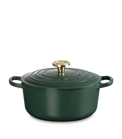 Le Creuset Cast Iron Round Casserole Dish In Green