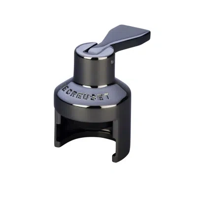 Le Creuset Champagne Crown Sealer In Black Nickel