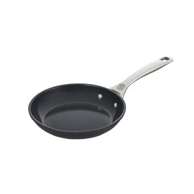 Le Creuset Essential Non-stick Shallow Frying Pan In Silver,black
