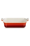 Le Creuset Heritage 2.5-quart Rectangular Stoneware Dish In Cerise