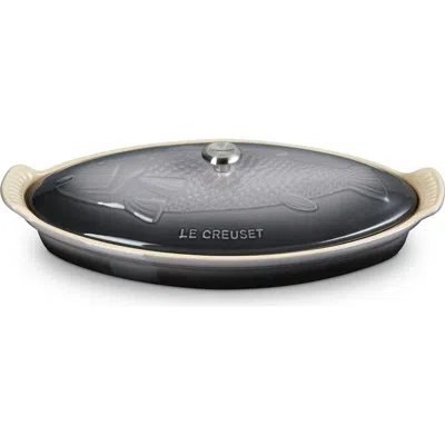 Le Creuset Heritage Covered Stoneware Fish Baker In Gray