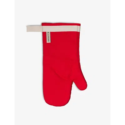 Le Creuset Cerise Textile Oven Mitt