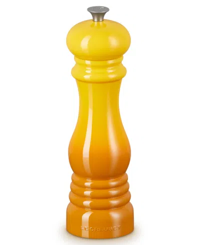 Le Creuset Pepper Mill With Adjustable Grind Setting In Yellow