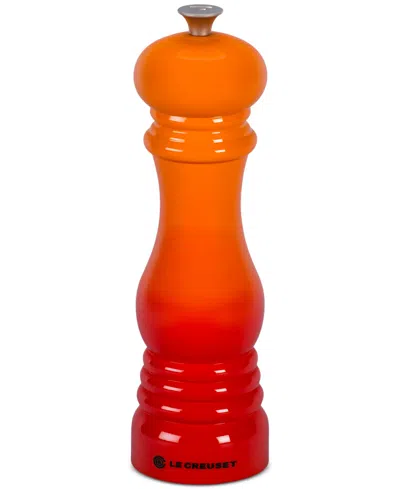 Le Creuset Pepper Mill With Adjustable Grind Setting In Orange