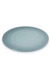 Le Creuset Round Pizza Stone In Sea Salt