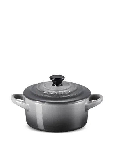 Le Creuset 라운드 스톤웨어 미니 코코테 In Black