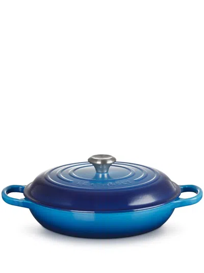 Le Creuset Signature Cast Iron Casserole (40.2cm) In 蓝色