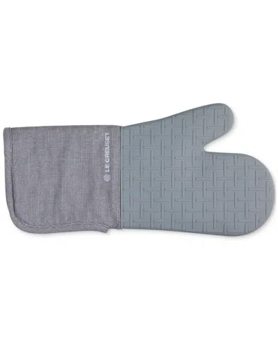 Le Creuset Silicone Lined Oven Mitt In Blue