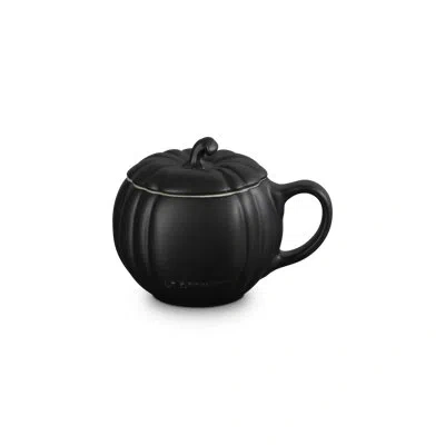 Le Creuset Stoneware Pumpkin Mug With Lid, 14 Oz. - Licorice