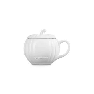Le Creuset Stoneware Pumpkin Mug With Lid, 14 Oz. - Persimmon In White