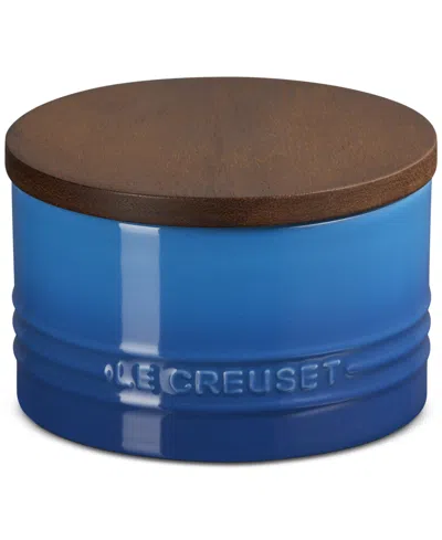 LE CREUSET STONEWARE SIGNATURE CANISTER WITH WOOD LID, 16-OZ.