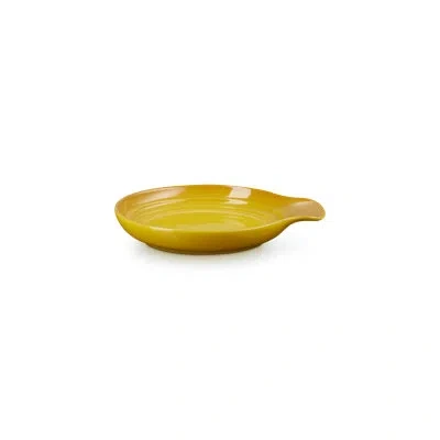 Le Creuset Stoneware Signature Round Spoon Rest, 6 In. - Nectar