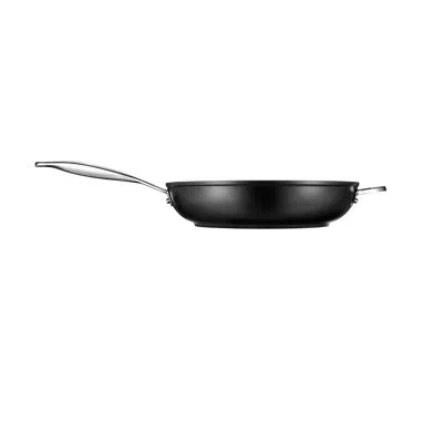 Le Creuset Toughened Nonstick Pro Stir-fry Pan In Silver;black