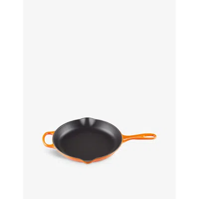 Le Creuset Volcanic Signature Round Cast-iron Skillet 23cm In Volcanic