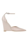 Le Fabian Woman Pumps Off White Size 8 Leather