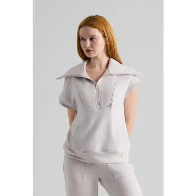 Le Fafo Ivana Short Sleeve Top In Gray