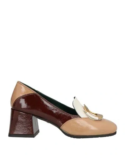 Le Gazzelle Woman Loafers Sand Size 4 Leather