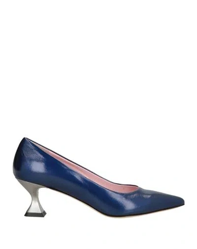 Le Gazzelle Woman Pumps Blue Size 7 Leather