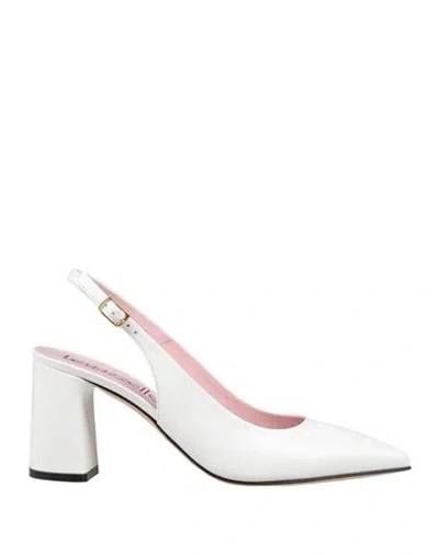Le Gazzelle Woman Pumps White Size 6 Leather