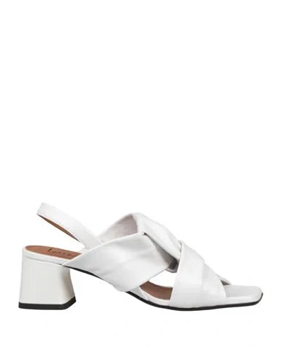 Le Gazzelle Woman Sandals White Size 6 Leather