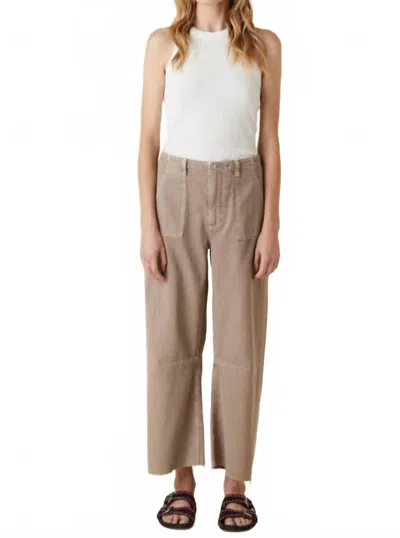 Le Jean Utility Soft Barrel Jeans In Sandstone In Brown