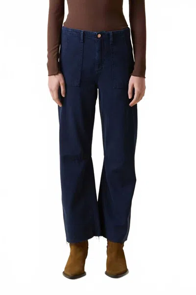 Le Jean Utility Soft Barrel Mid Rise Jeans In Sandwashed Navy In Blue