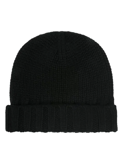 Le Kasha Chunky Beanie In Black