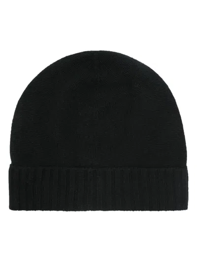 Le Kasha Fine-knit Beanie In Black