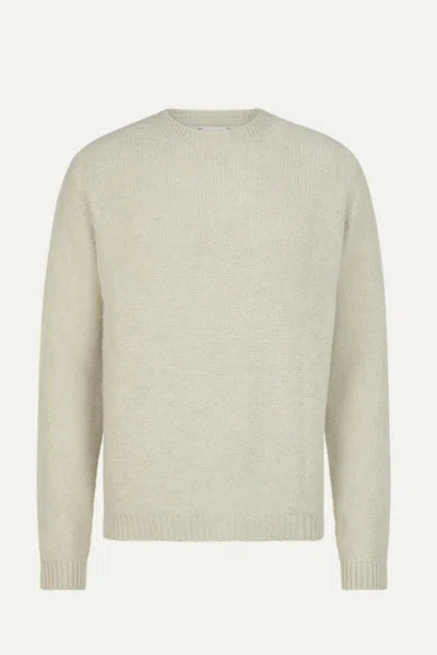 Le Kasha Men's Gstaad Lightweight Cashmere Sweater In Mid Grey Pebble In Neutral