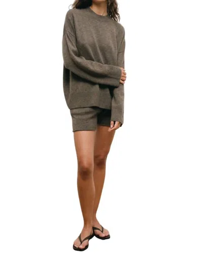 Le Kasha Morzine Short In Olive In Green