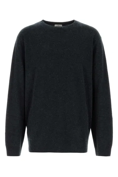 Le Kasha Round Neck Sweater In Gray