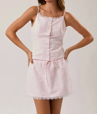 Le Lis Audrey Gingham Top In Pink