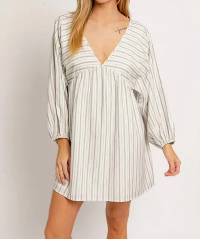 Le Lis Balloon Long Sleeve Empire Line Dress In White/black In Silver