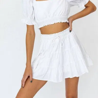 Le Lis Boardwalk Mini Skirt In White
