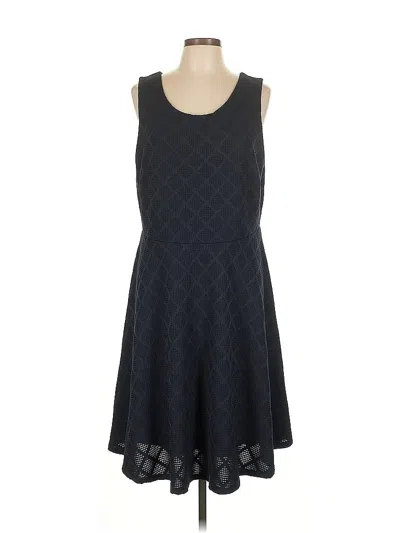 Pre-owned Le Lis Casual Dress In Black