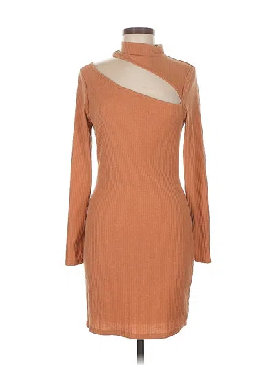 Pre-owned Le Lis Casual Dress In Brown
