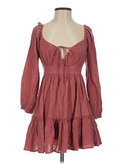 Pre-owned Le Lis Casual Dress In Burgundy