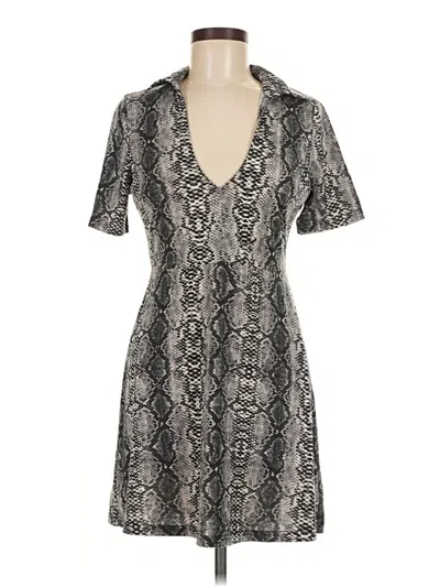 Pre-owned Le Lis Casual Dress In Gray
