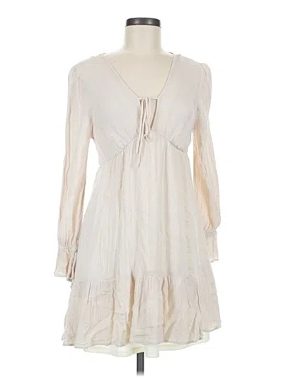 Pre-owned Le Lis Casual Dress In Ivory