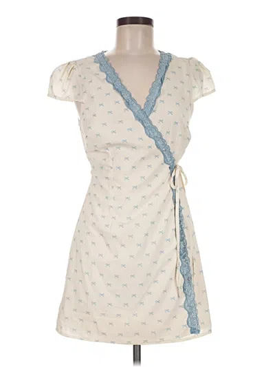 Pre-owned Le Lis Casual Dress In Ivory